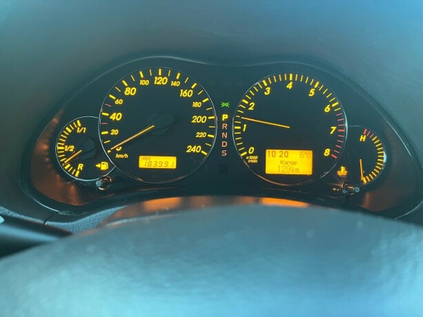 toyota-avensis-bensin-2007-big-17