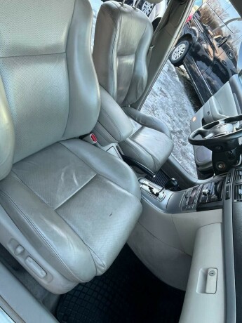 toyota-avensis-bensin-2007-big-11