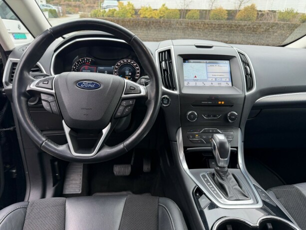 ford-s-max-diesel-2017-big-7