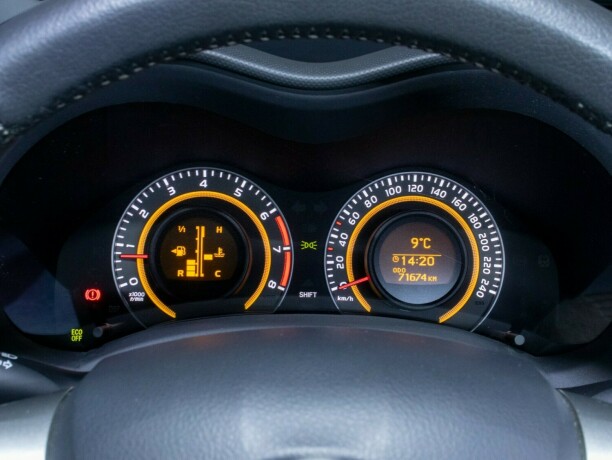 toyota-auris-bensin-2010-big-22