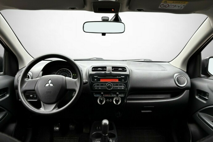 mitsubishi-space-star-bensin-2014-big-20