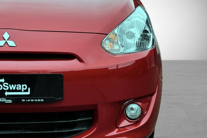 mitsubishi-space-star-bensin-2014-big-4