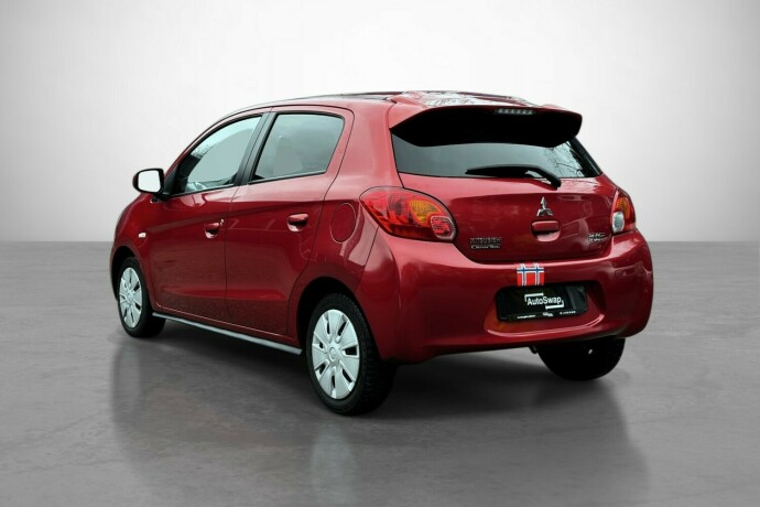 mitsubishi-space-star-bensin-2014-big-7