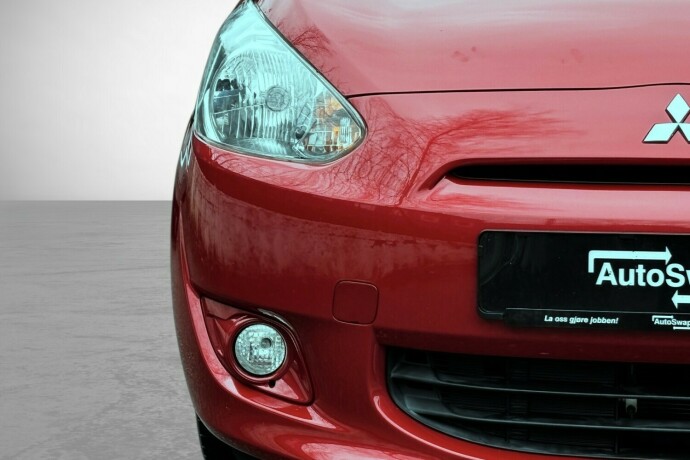 mitsubishi-space-star-bensin-2014-big-3