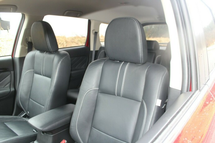 mitsubishi-outlander-elektrisitetbensin-2017-big-9