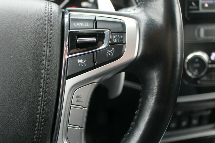 mitsubishi-outlander-elektrisitetbensin-2017-big-17