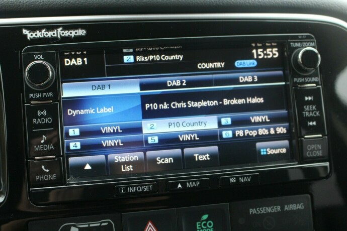 mitsubishi-outlander-elektrisitetbensin-2017-big-20