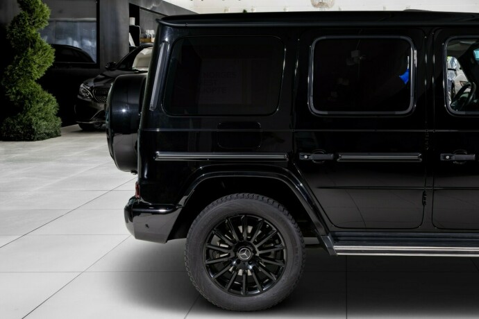 mercedes-benz-gel228ndewagen-bensin-2020-big-15