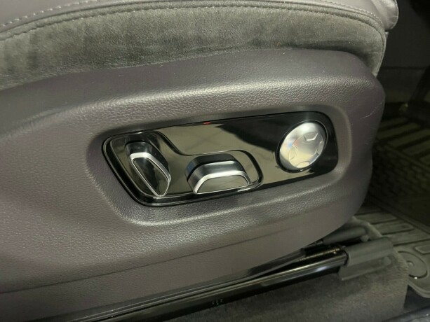 hongqi-e-hs9-elektrisitet-2022-big-47