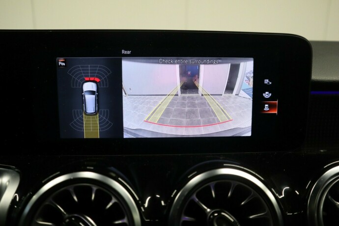 mercedes-benz-eqb-elektrisitet-2022-big-37