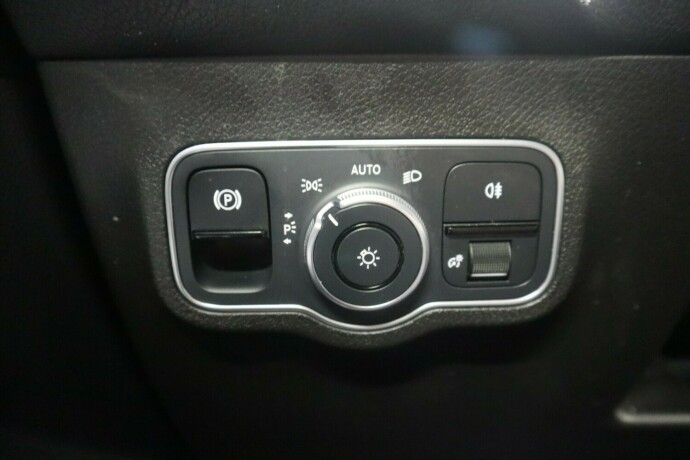 mercedes-benz-eqb-elektrisitet-2022-big-22