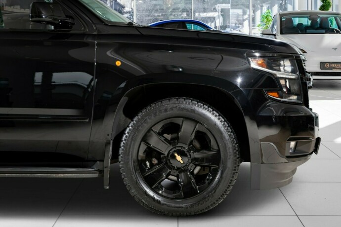 chevrolet-suburban-bensin-2015-big-14