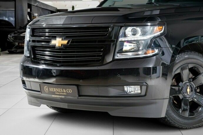 chevrolet-suburban-bensin-2015-big-9