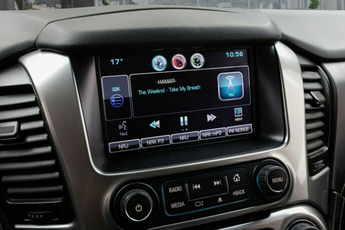 chevrolet-suburban-bensin-2015-big-34