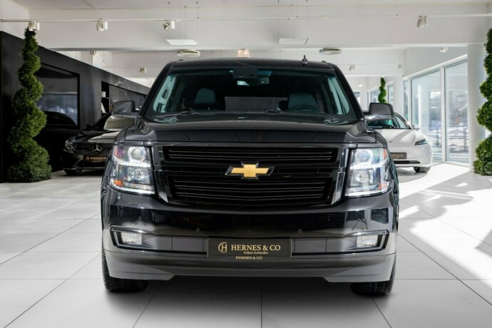 chevrolet-suburban-bensin-2015-big-5