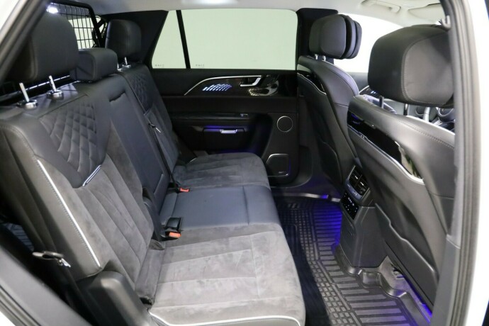 hongqi-e-hs9-elektrisitet-2022-big-11