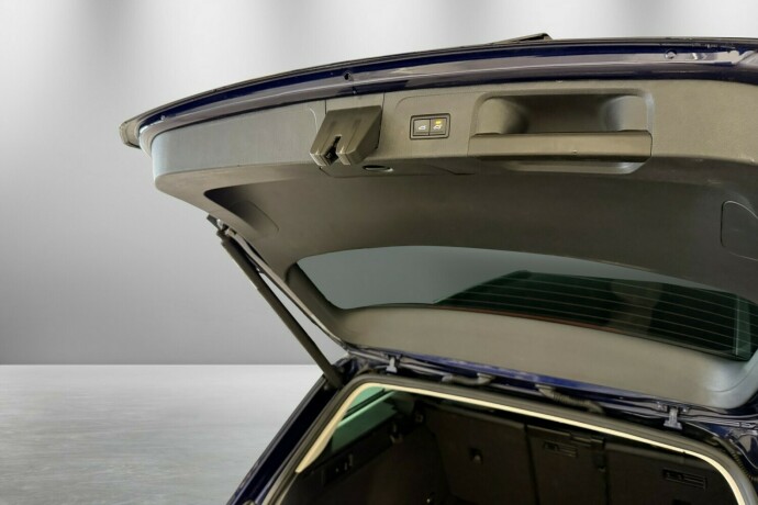 volkswagen-passat-elektrisitetbensin-2018-big-5