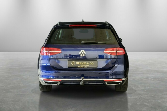 volkswagen-passat-elektrisitetbensin-2018-big-21