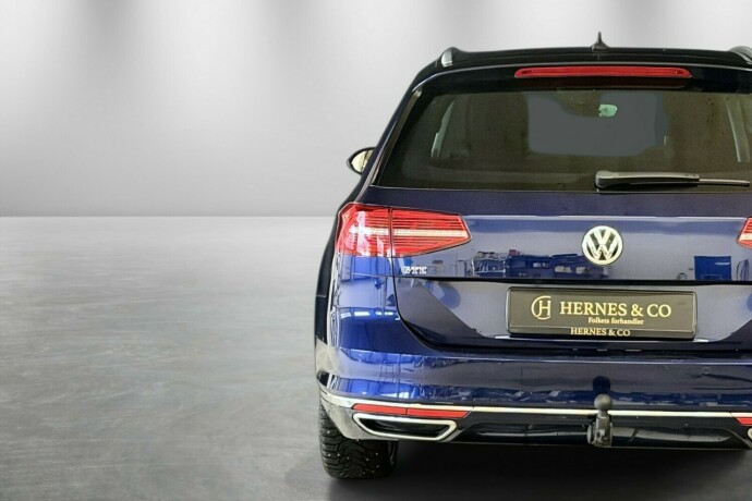 volkswagen-passat-elektrisitetbensin-2018-big-22