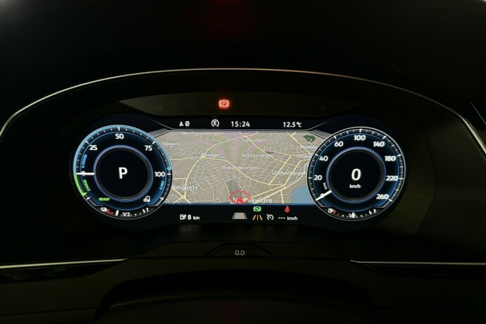 volkswagen-passat-elektrisitetbensin-2018-big-14