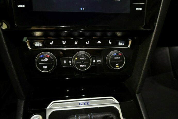 volkswagen-passat-elektrisitetbensin-2018-big-32