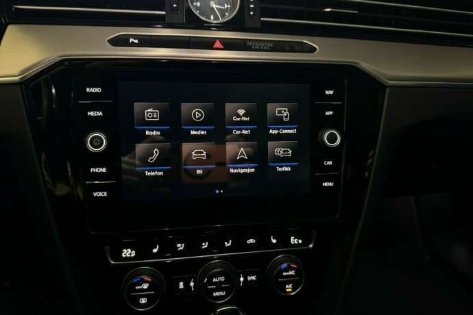 volkswagen-passat-elektrisitetbensin-2018-big-29