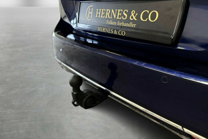 volkswagen-passat-elektrisitetbensin-2018-big-37