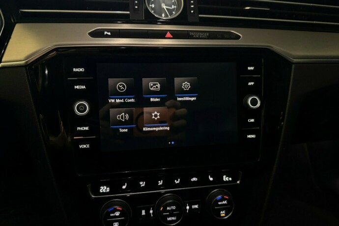 volkswagen-passat-elektrisitetbensin-2018-big-15