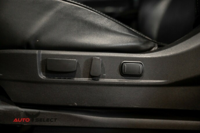 mitsubishi-outlander-elektrisitetbensin-2019-big-22