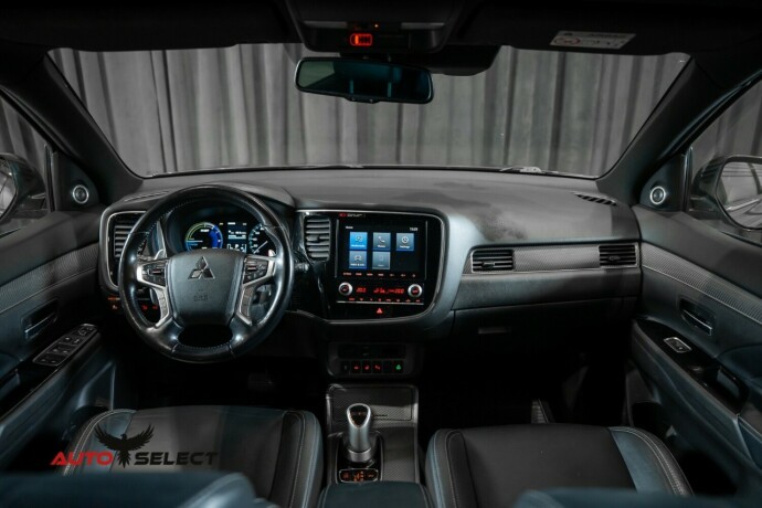 mitsubishi-outlander-elektrisitetbensin-2019-big-37