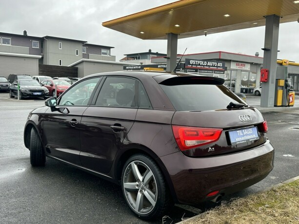 audi-a1-bensin-2013-big-4