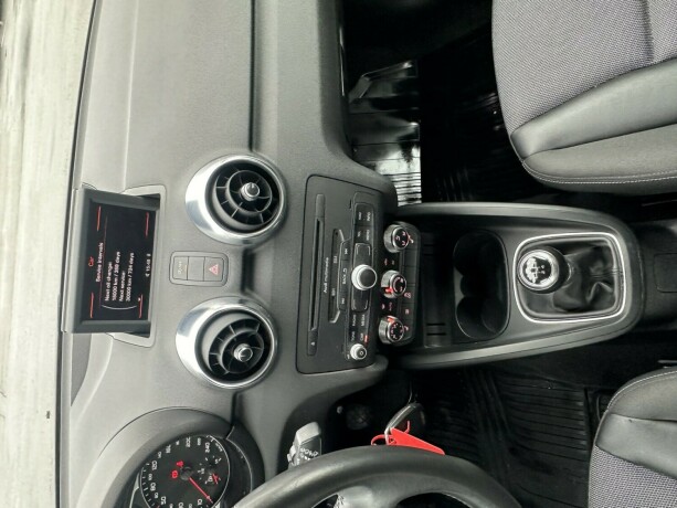 audi-a1-bensin-2013-big-10