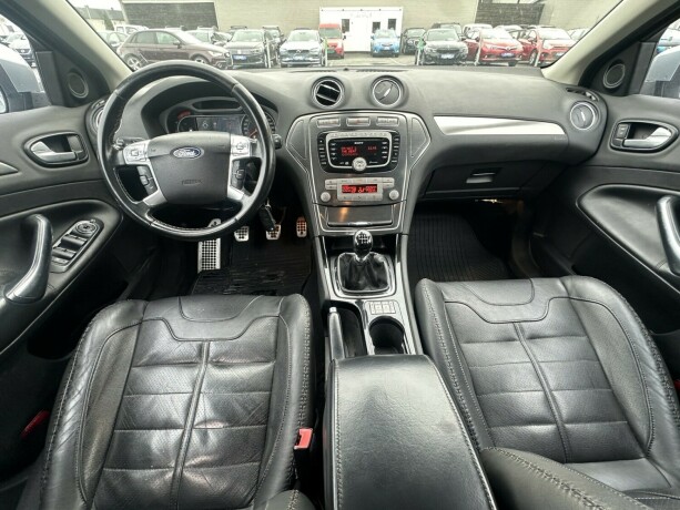 ford-mondeo-diesel-2010-big-8