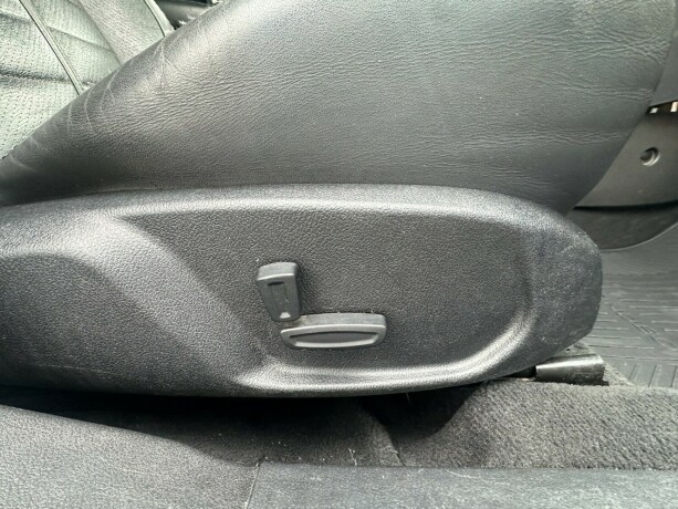 ford-mondeo-diesel-2010-big-13