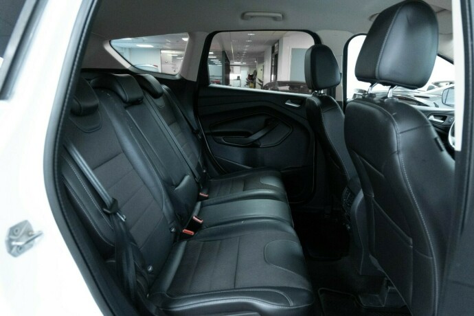 ford-kuga-diesel-2014-big-8