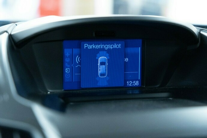 ford-kuga-diesel-2014-big-15