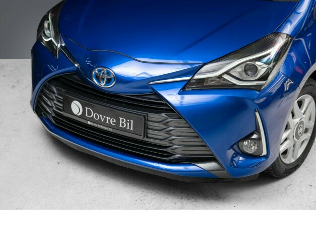 toyota-yaris-elektrisitetbensin-2020-big-2