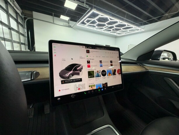 tesla-model-3-elektrisitet-2022-big-23