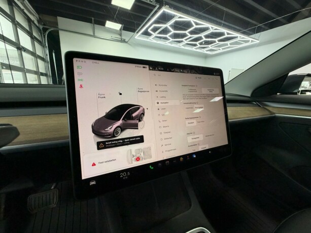 tesla-model-3-elektrisitet-2022-big-21