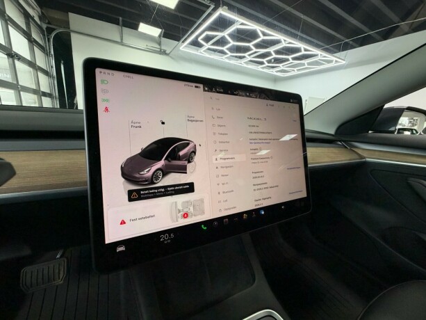 tesla-model-3-elektrisitet-2022-big-24