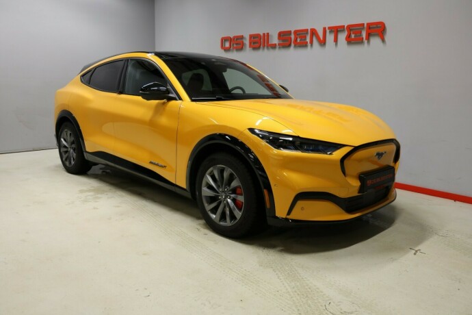 ford-mustang-mach-e-elektrisitet-2023-big-1