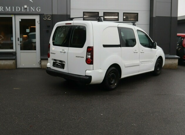 peugeot-partner-diesel-2018-big-1