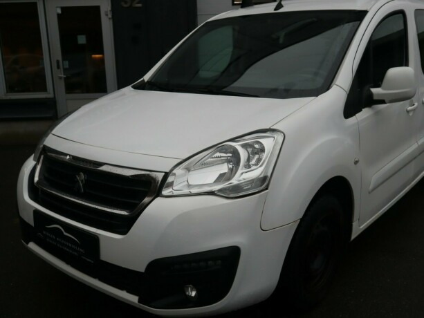 peugeot-partner-diesel-2018-big-4