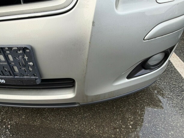 toyota-avensis-bensin-2006-big-11