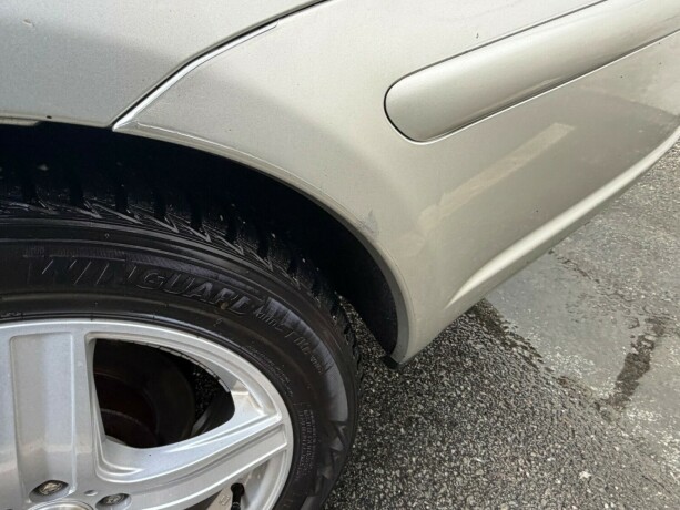 toyota-avensis-bensin-2006-big-15