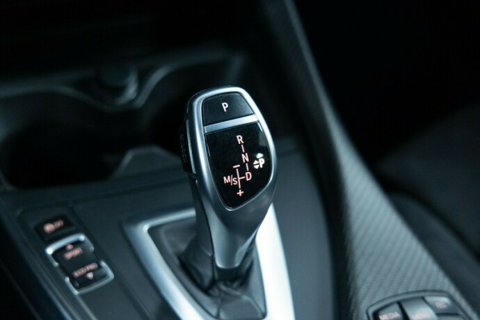 bmw-1-serie-bensin-2014-big-18