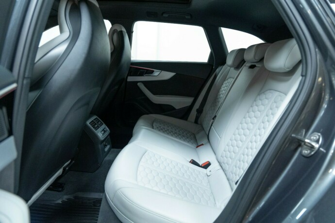 audi-rs4-bensin-2021-big-16