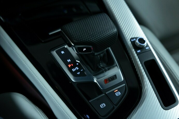 audi-rs4-bensin-2021-big-31