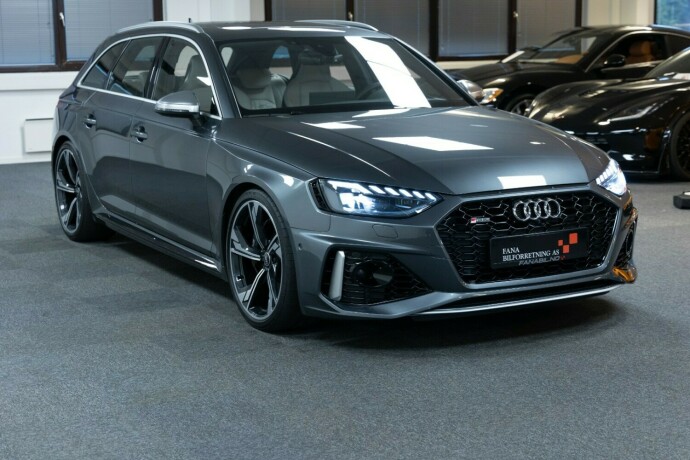 audi-rs4-bensin-2021-big-5