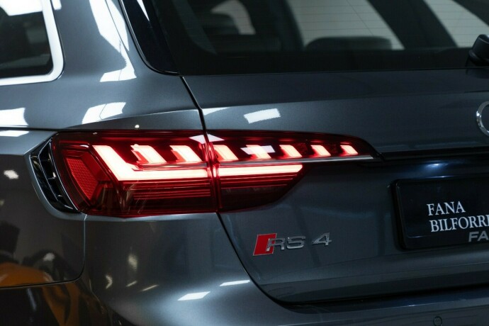 audi-rs4-bensin-2021-big-2